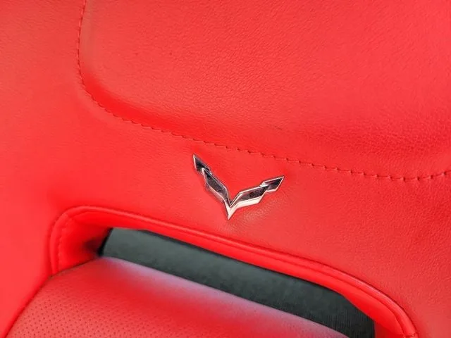 2017 Chevrolet Corvette Grand Sport 2LT photo 12