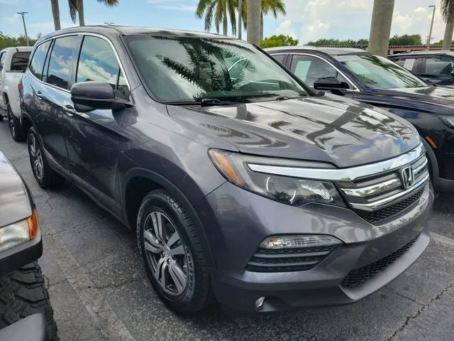 2017 Honda Pilot EX-L photo 2