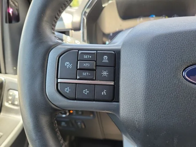 2024 Ford F-150 Lariat photo 22