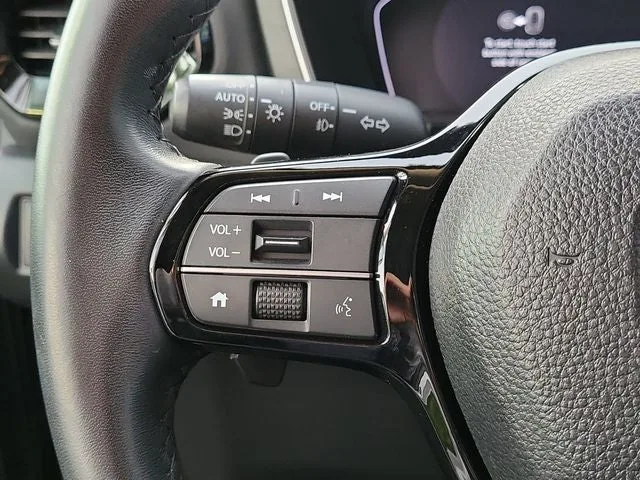 2024 Honda Pilot EX-L 7 Passenger photo 18