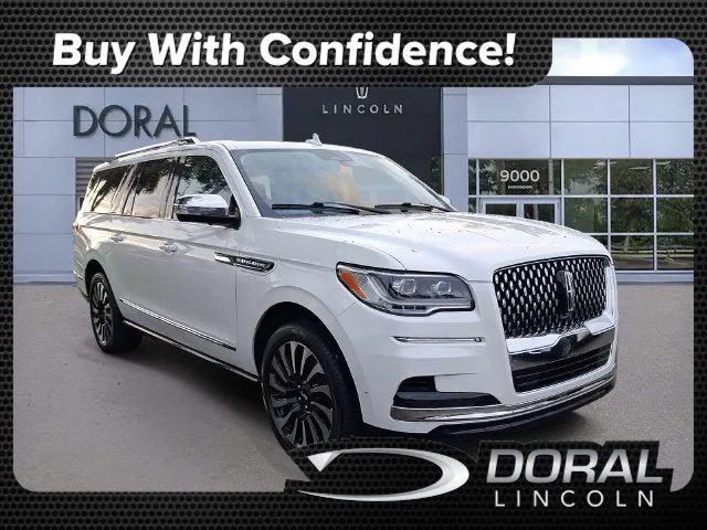 2023 Lincoln Navigator L