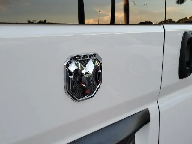 2025 RAM ProMaster 2500 Base photo 5