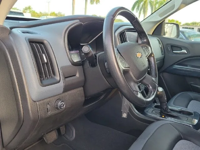 2021 Chevrolet Colorado Z71 photo 11
