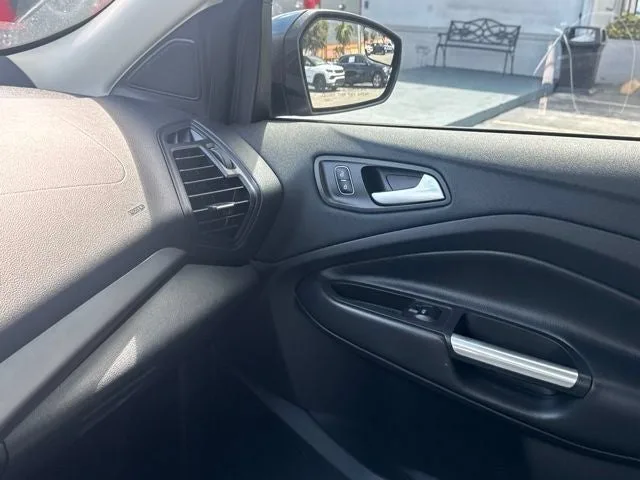 2018 Ford Escape SE photo 12