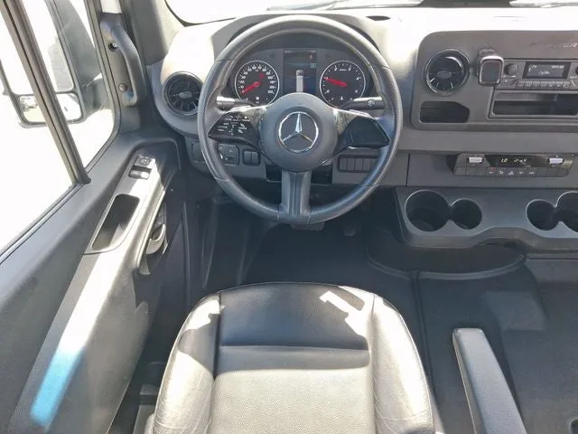 2025 Mercedes-Benz Sprinter 2500 Cargo 170 WB High Roof photo 10