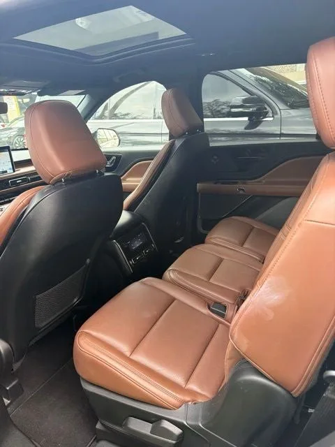 2023 Lincoln Aviator Reserve Premium photo 27