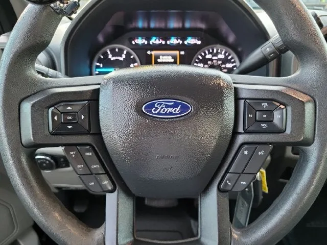 2022 Ford F-350SD XL photo 23