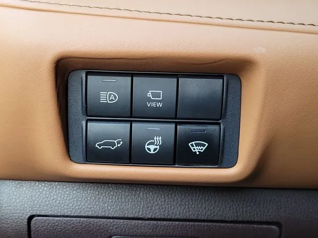 2021 Toyota Highlander Platinum photo 14