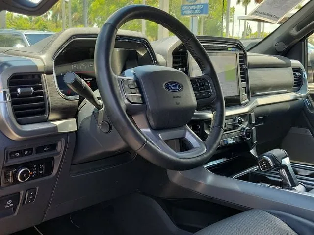 2024 Ford F-150 Lariat photo 11