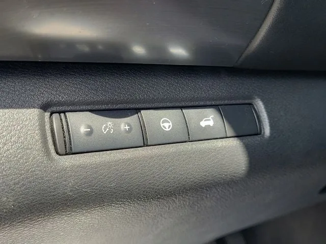 2022 Nissan Pathfinder SL photo 11