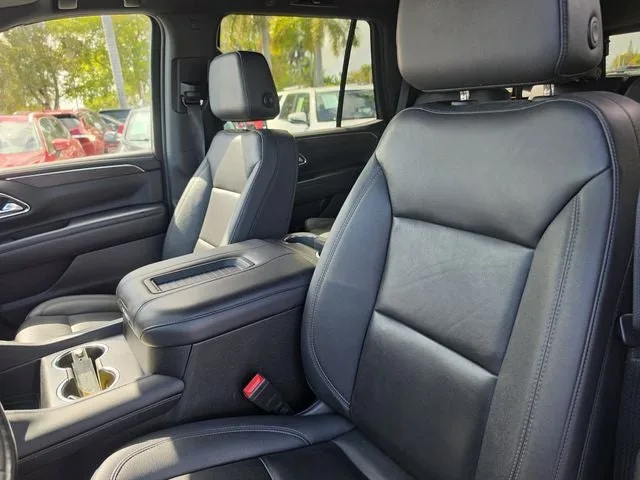 2022 Chevrolet Tahoe Z71 photo 16