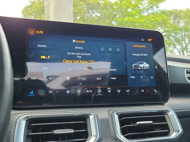 2024 Ford Mustang EcoBoost Premium photo 19