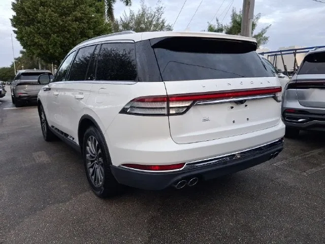 2021 Lincoln Aviator Reserve Premium photo 3