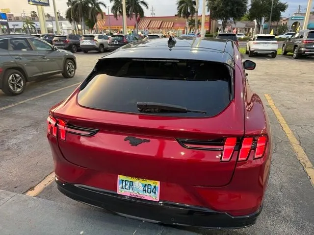 2023 Ford Mustang Mach-E Premium photo 6