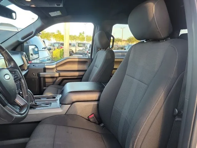 2017 Ford F-150 XLT photo 11