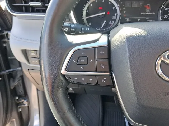 2021 Toyota Highlander Limited photo 18