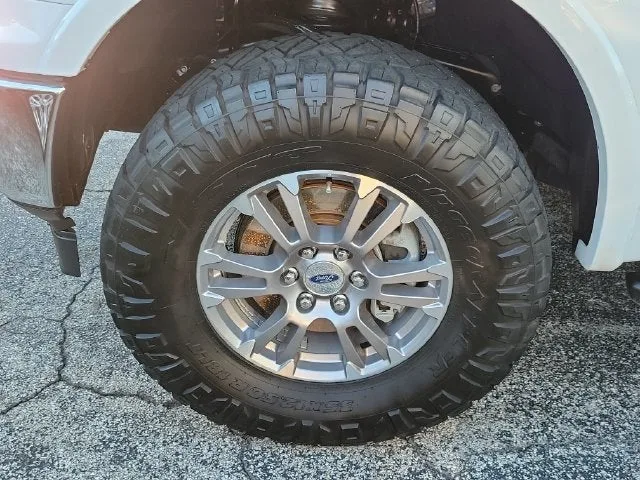 2019 Ford F-150 Lariat photo 9