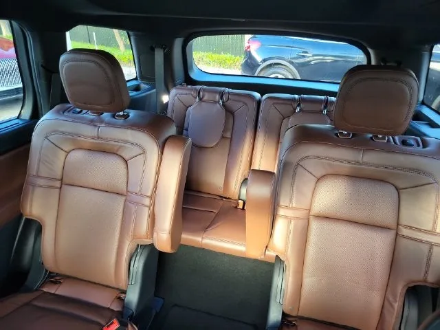 2025 Lincoln Aviator Reserve Premium photo 12