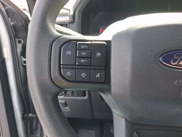2025 Ford F-150 STX photo 17