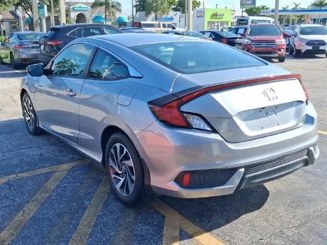 2020 Honda Civic LX photo 3