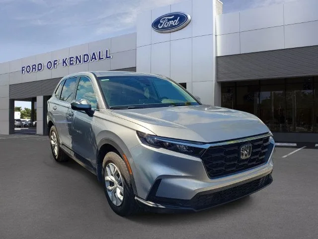 2025 Honda CR-V LX photo 2
