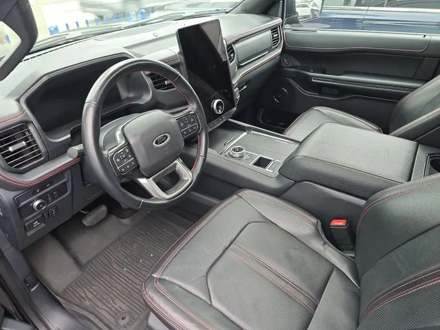 2022 Ford Expedition Limited photo 29