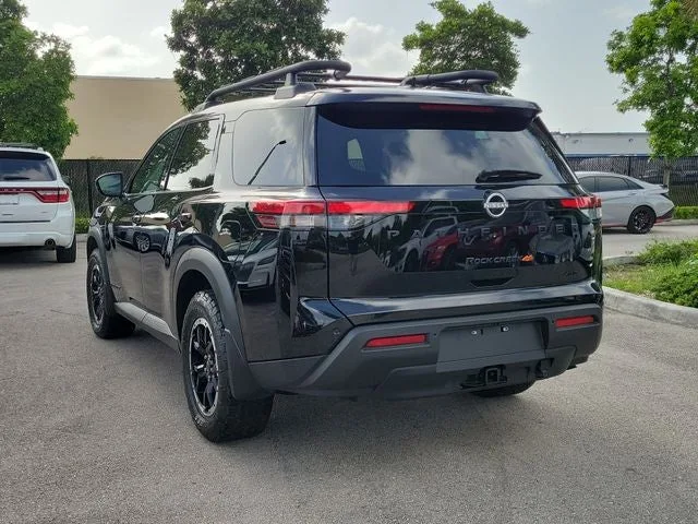 2025 Nissan Pathfinder Rock Creek photo 4