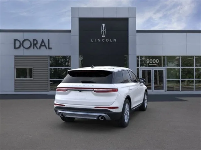 2024 Lincoln Corsair Premiere photo 8
