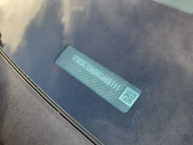 2021 Ford Explorer XLT photo 9
