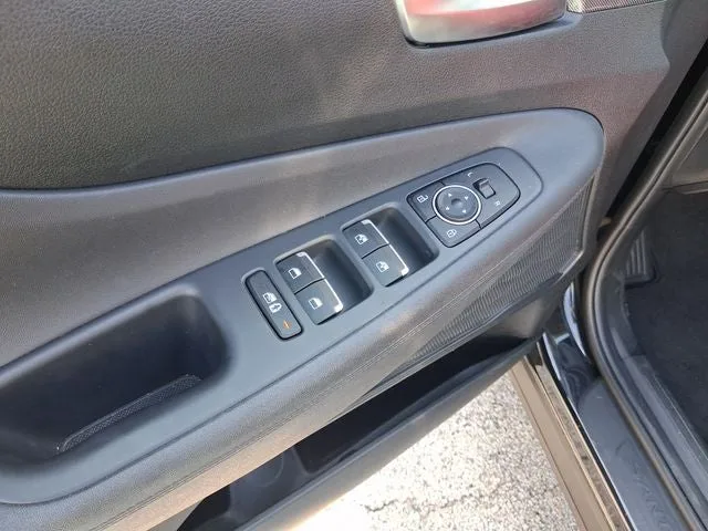 2023 Hyundai Santa Fe SEL photo 14