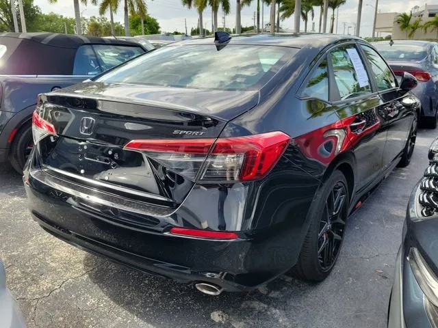 2024 Honda Civic Sport photo 3