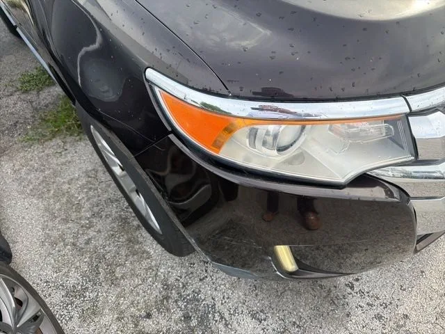 2013 Ford Edge SEL photo 4