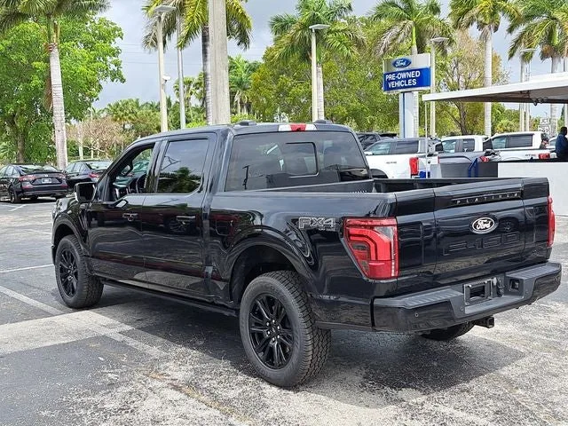 2024 Ford F-150 Platinum photo 4