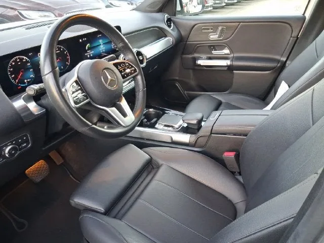 2020 Mercedes-Benz GLB GLB 250 photo 11