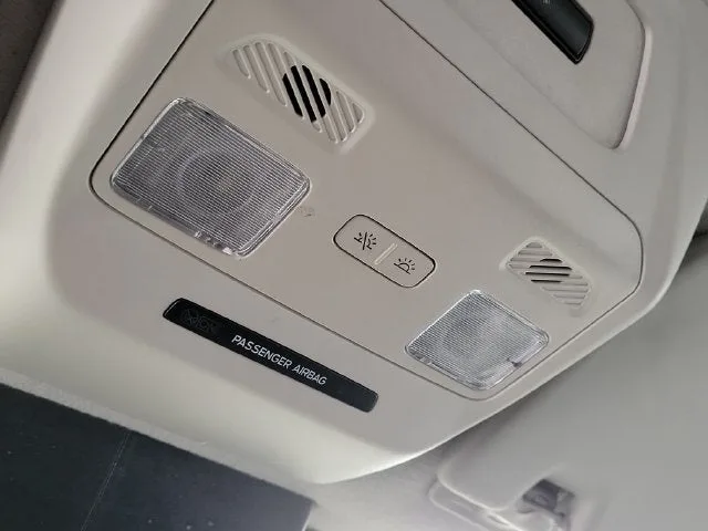 2025 Ford Transit-250 Base photo 25