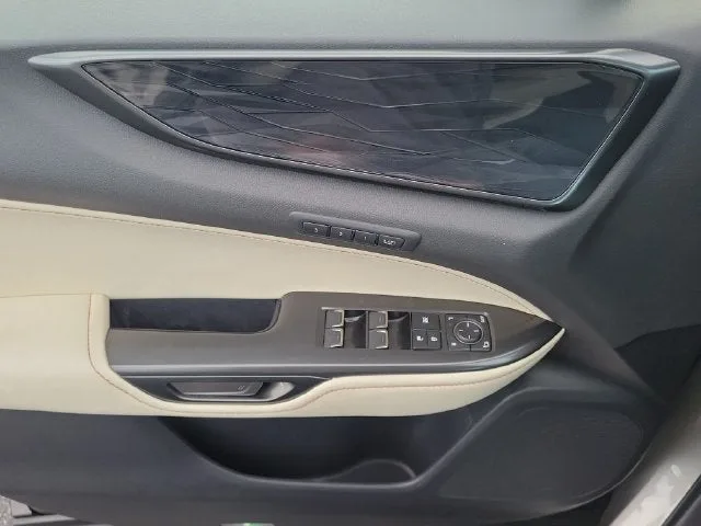 2024 Lexus NX 350 Premium photo 13