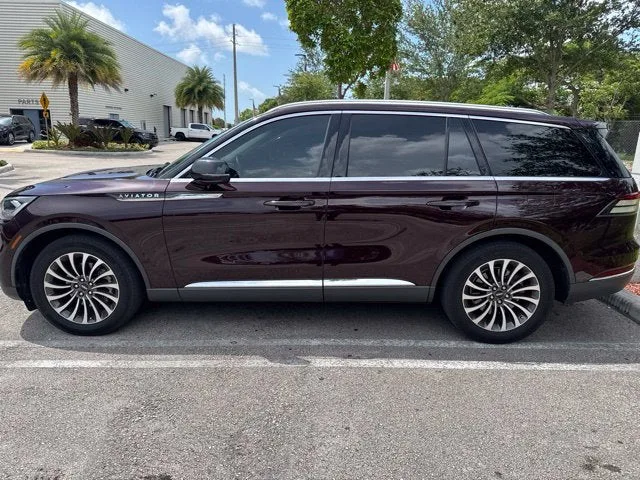 2023 Lincoln Aviator Reserve Premium photo 9