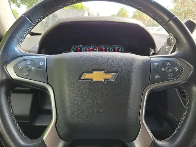 2019 Chevrolet Tahoe LT photo 22