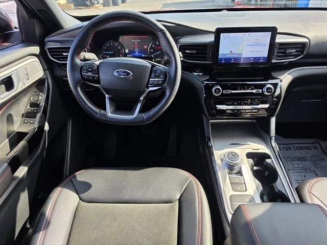 2023 Ford Explorer ST-Line photo 12