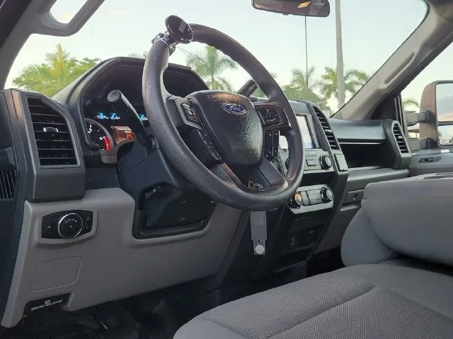 2022 Ford F-350SD XL photo 12