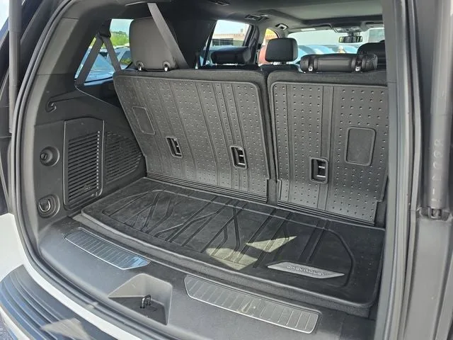 2022 Chevrolet Tahoe Z71 photo 5