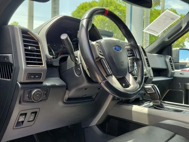 2020 Ford F-150 Raptor photo 11