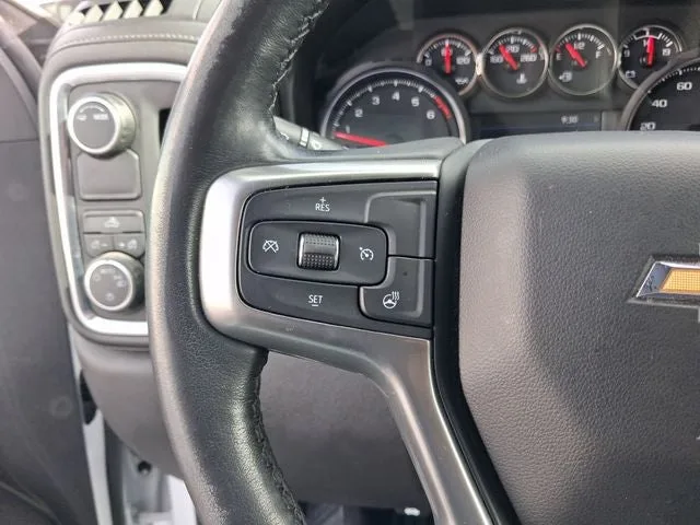 2021 Chevrolet Silverado 1500 LT photo 17