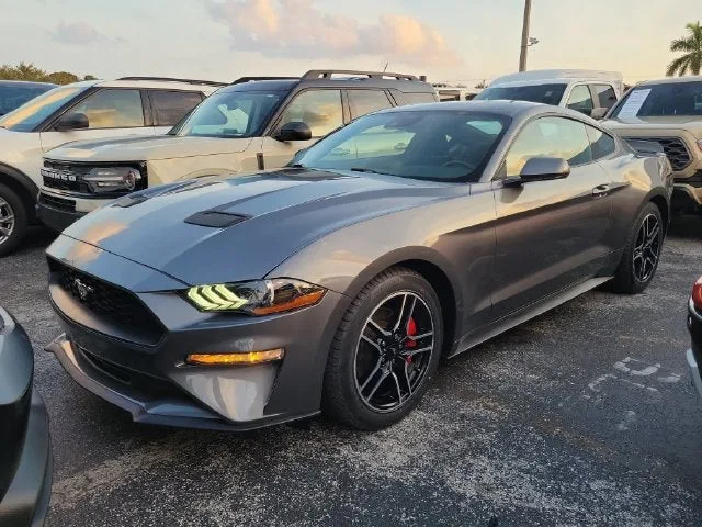2023 Ford Mustang EcoBoost photo 27