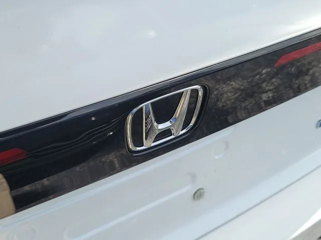 2023 Honda Accord Hybrid EX-L photo 7