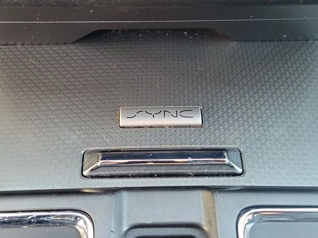 2017 Ford F-150 XLT photo 29