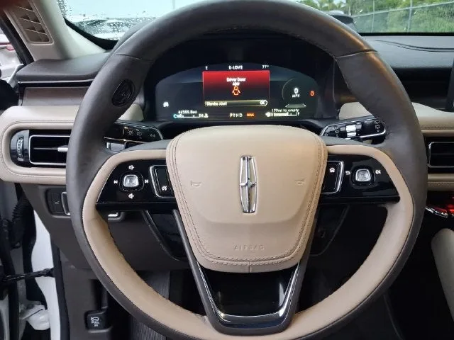 2023 Lincoln Aviator Reserve Premium photo 15