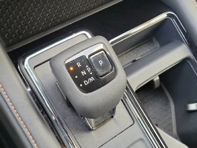 2025 Nissan Pathfinder Rock Creek photo 28