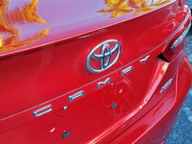 2024 Toyota Camry XSE V6 photo 5