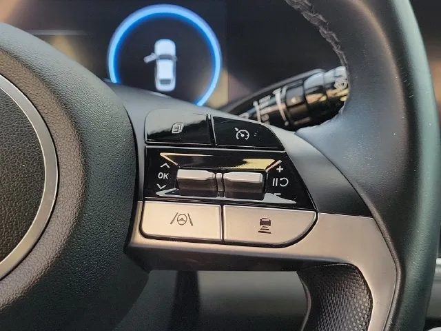 2022 Hyundai Elantra Limited photo 21